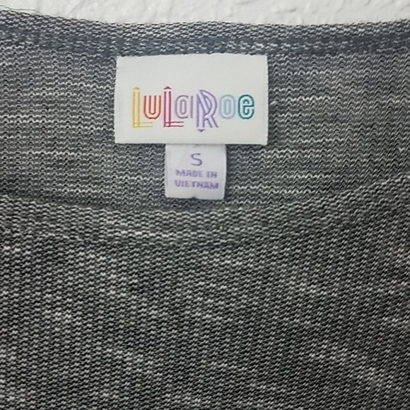 𝅺lularoe Small tshirt hi low blouse oversized tunic - Picture 2 of 6